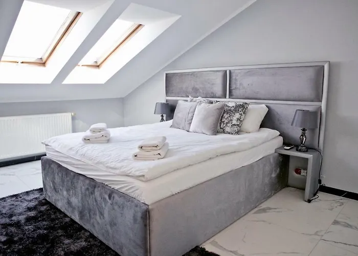 Elegant Center Pawlikowskiego 8 * Kraków